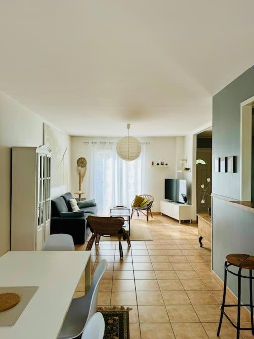 Le Bon Compromis Villa Poitiers Exterior foto
